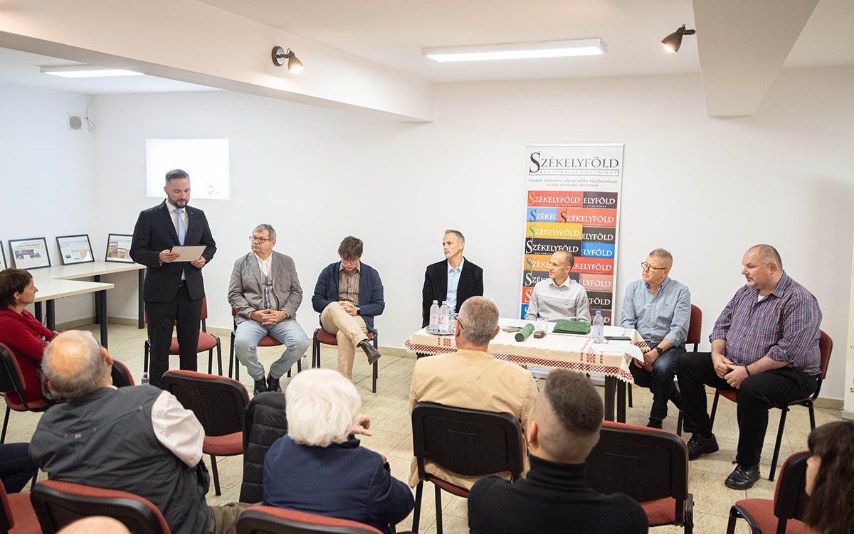 Átadták a Székelyföld kulturális folyóirat idei elismeréseit
